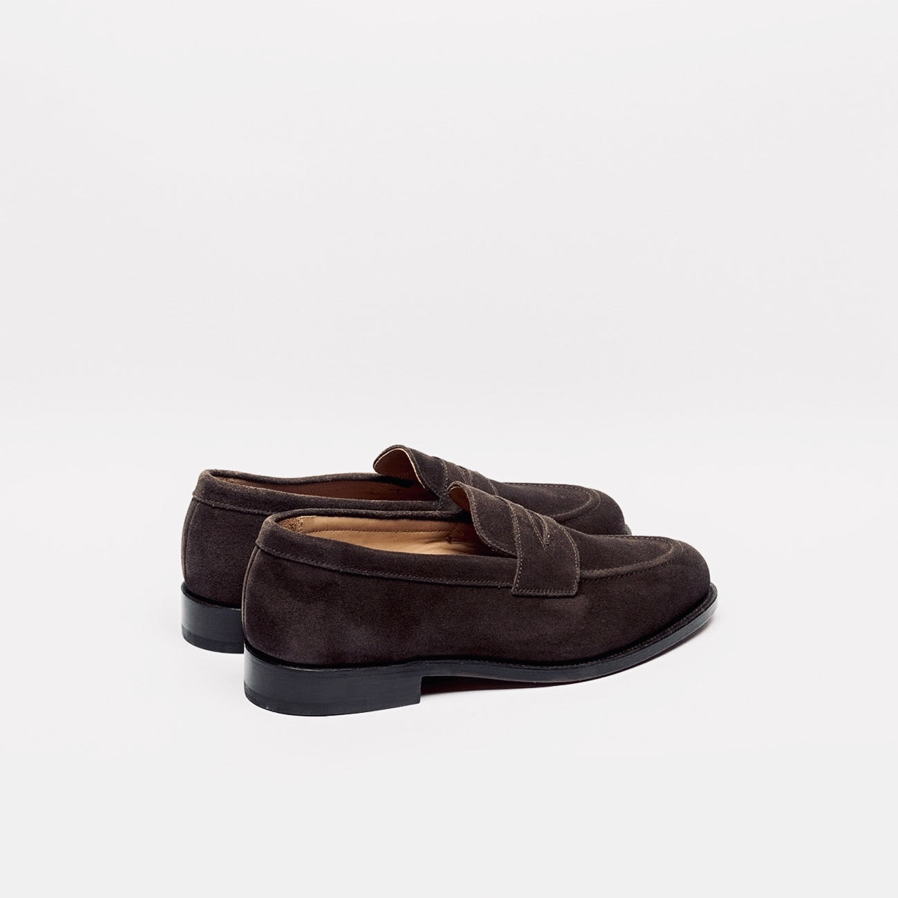 Mocassino penny Tricker's Havard in camoscio marrone (Coffee castorino)