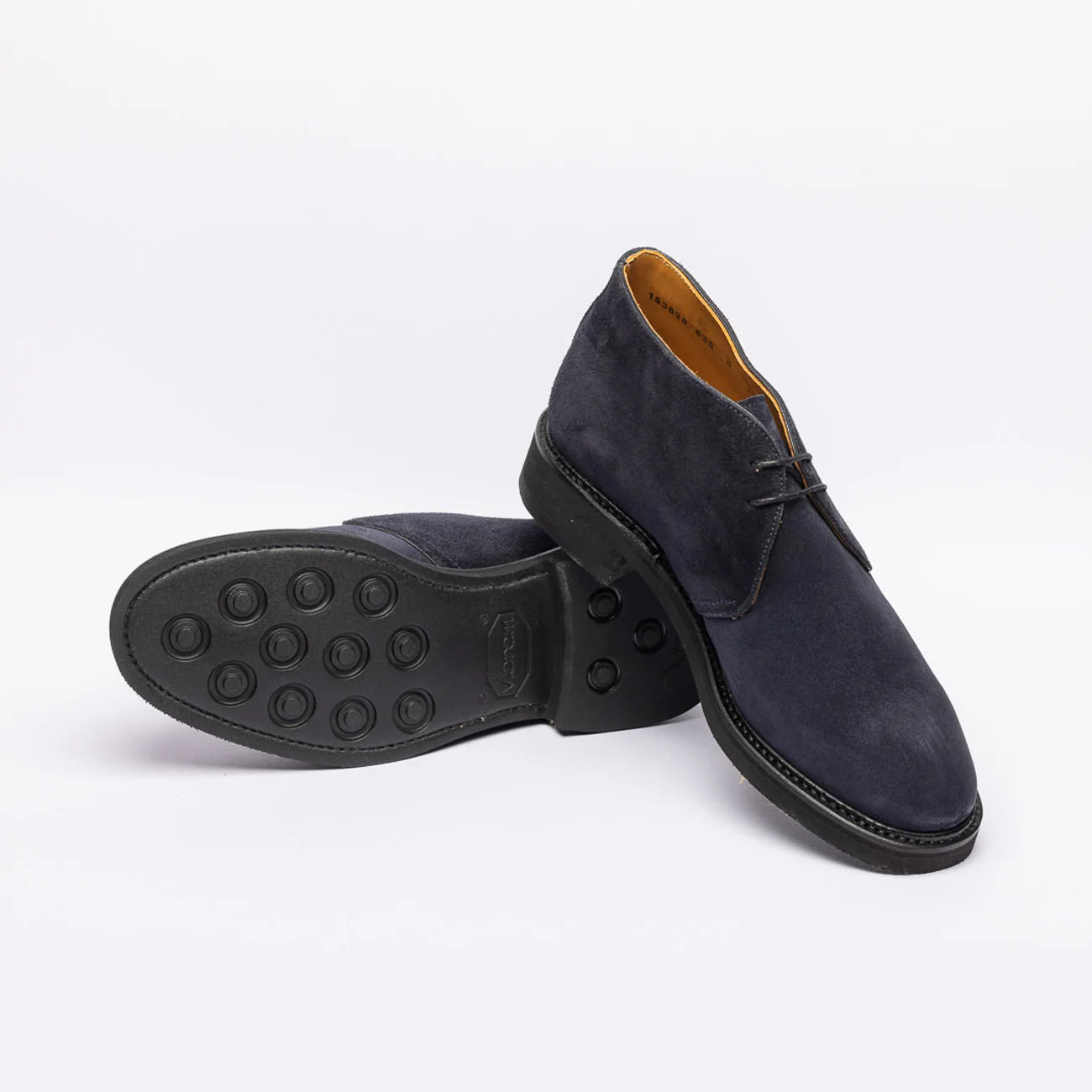Stivale chukka Berwick 635 in camoscio blu