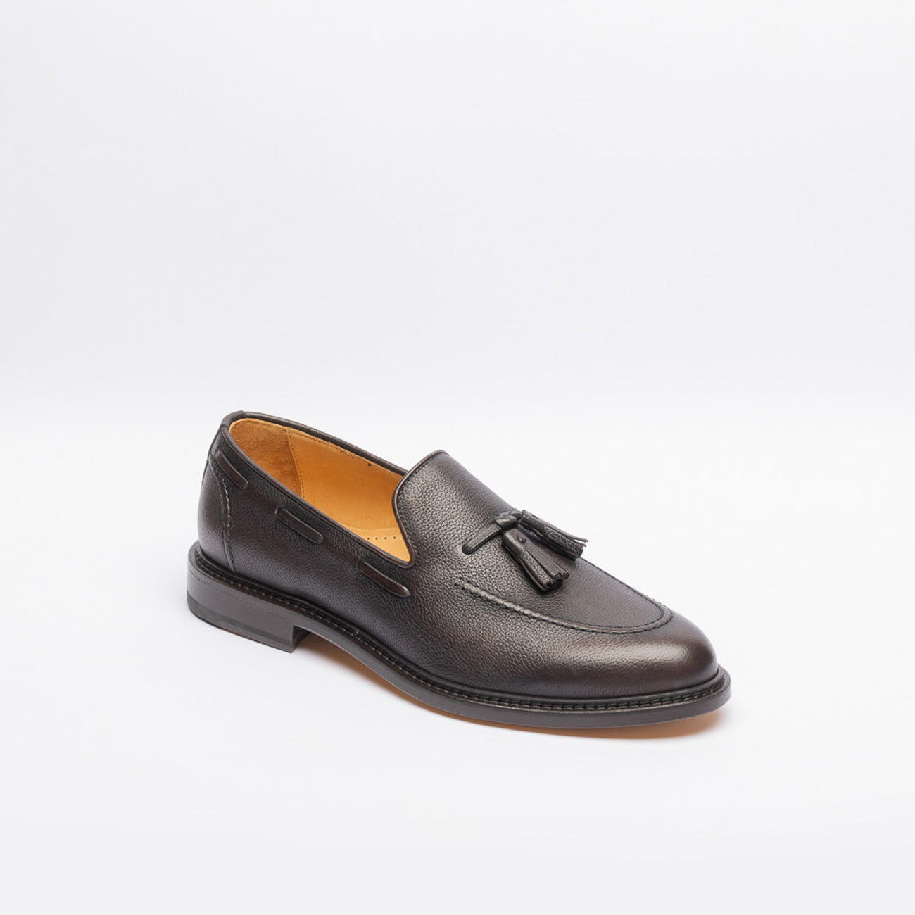 Mocassino con nappine Borghini 1500 in pelle martellata marrone