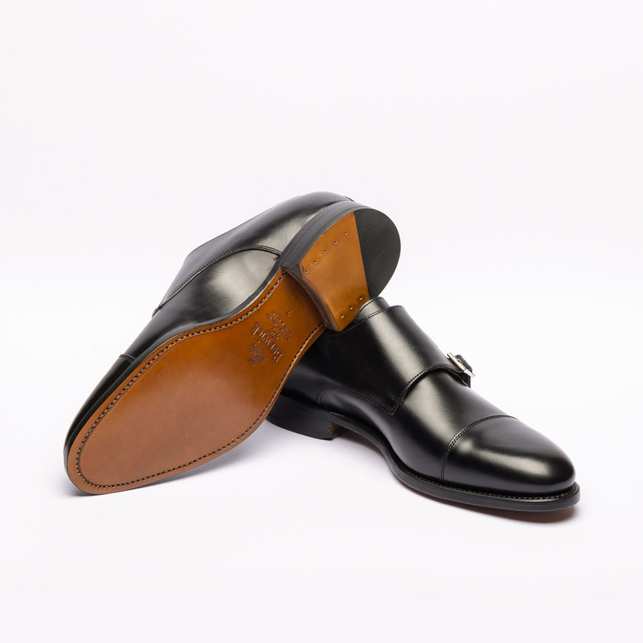 Berwick 3637 double buckle in black leather