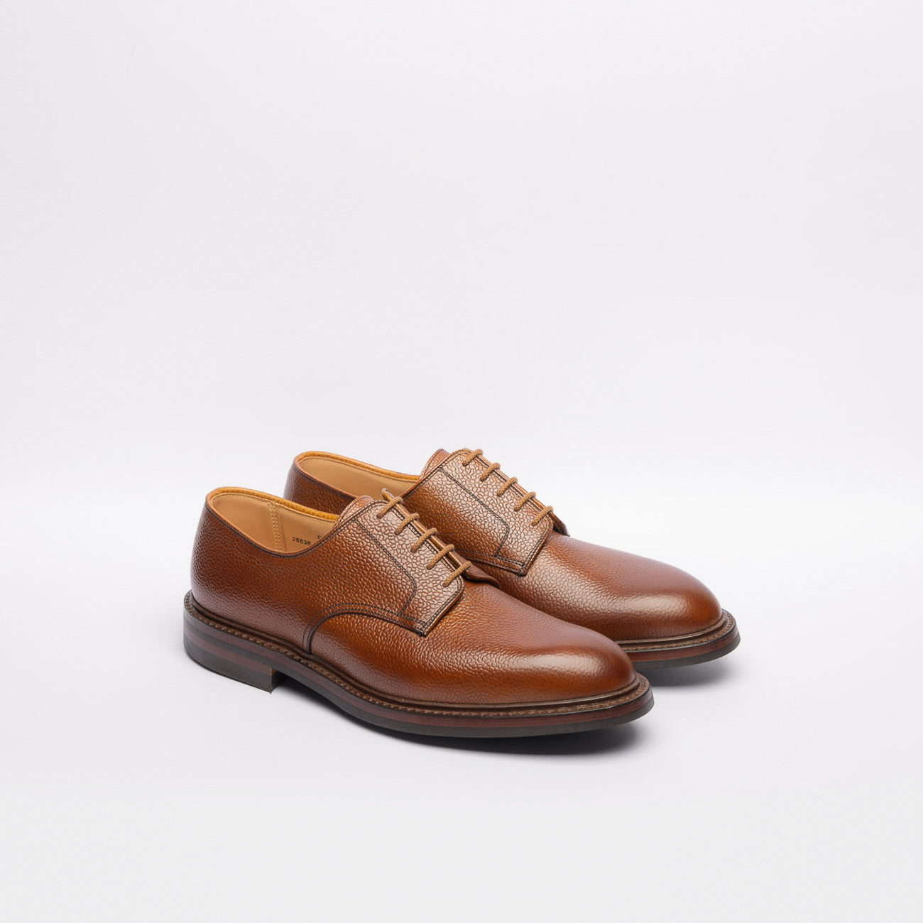 Stringata derby Crockett & Jones Grasmere in pelle martellata cuoio