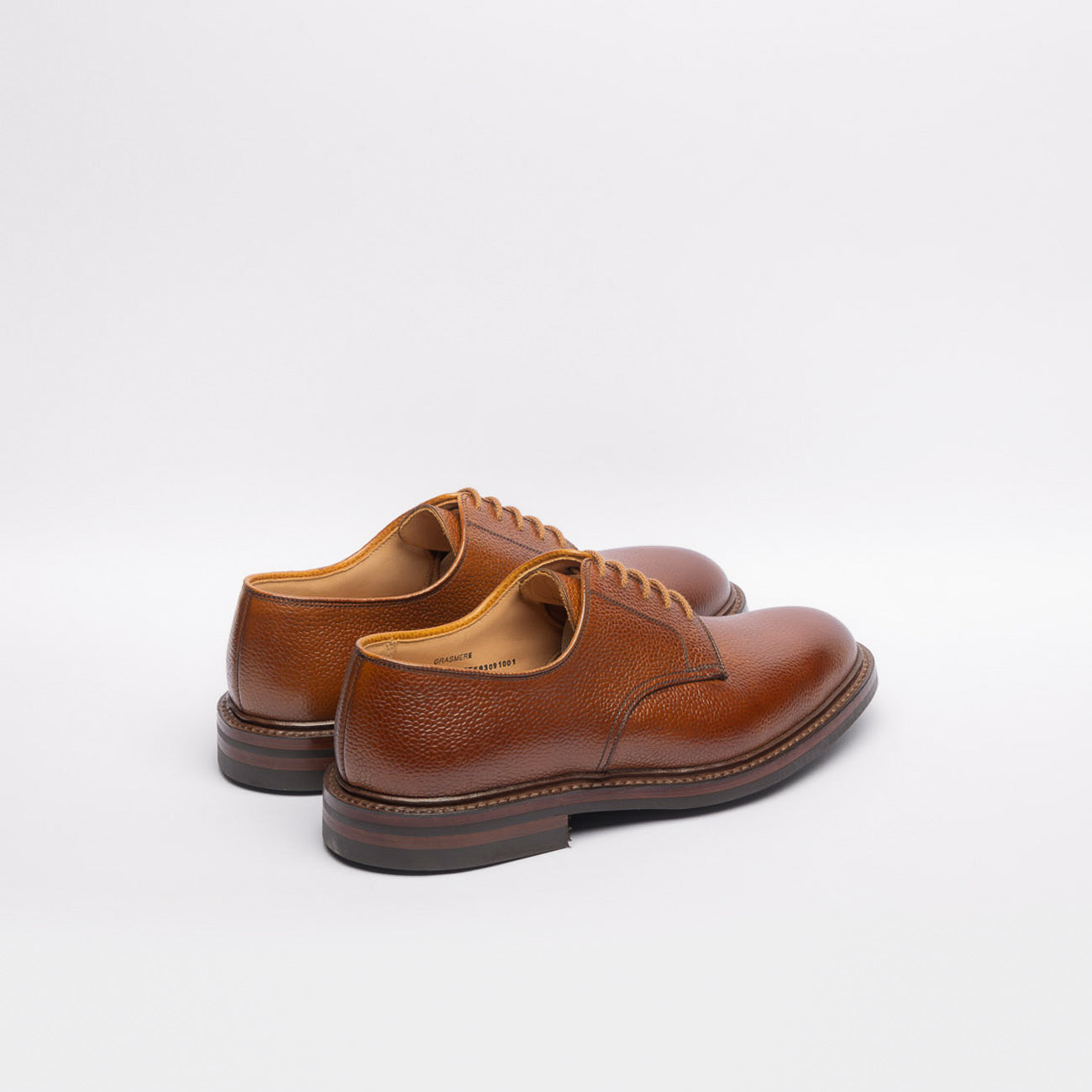 Stringata derby Crockett & Jones Grasmere in pelle martellata cuoio