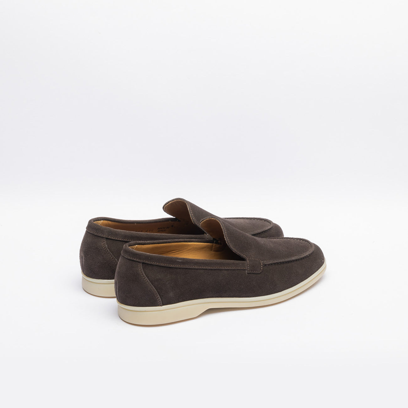 Mocassino slip-on Berwick 5543 in camoscio marrone