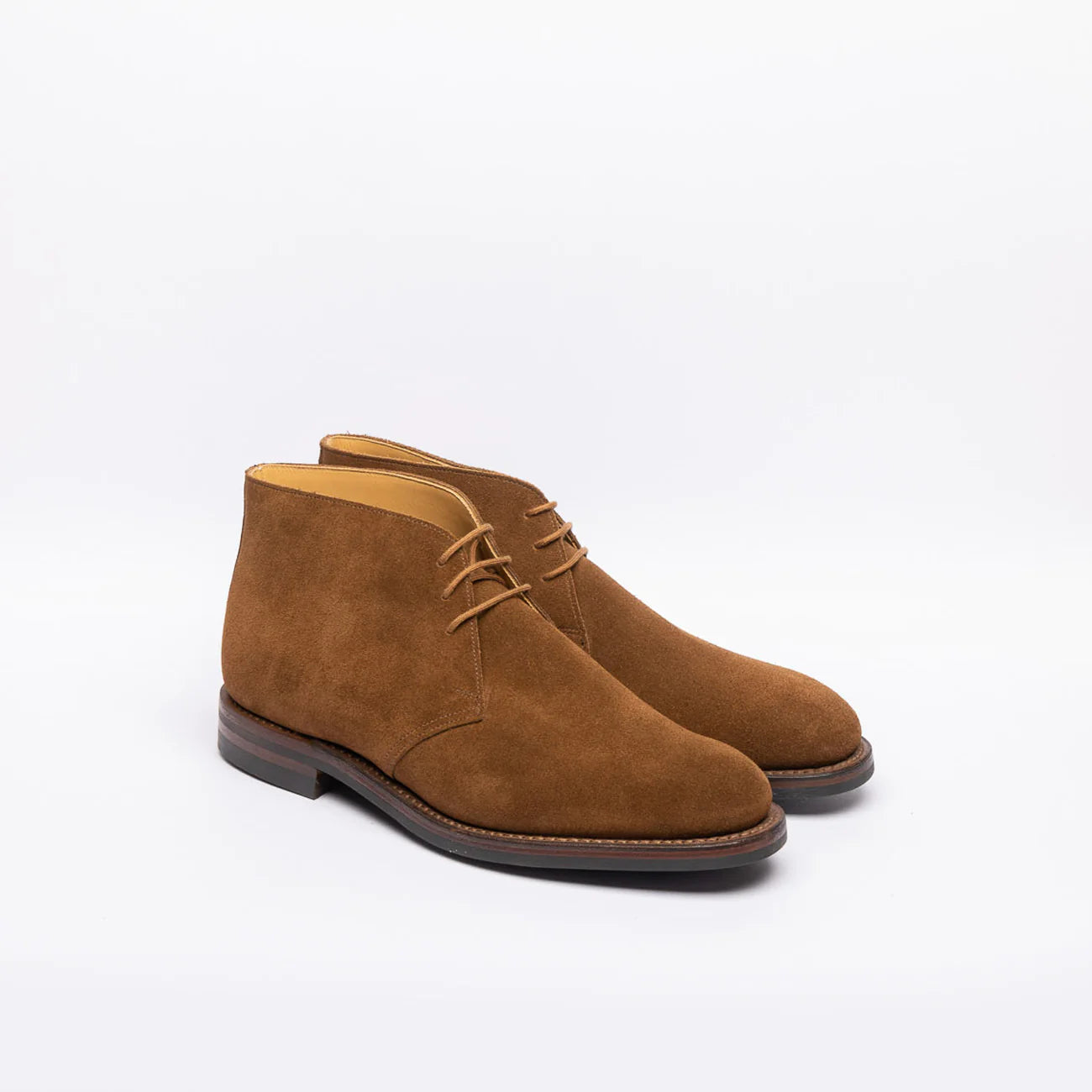 Stivale chukka Crockett & Jones Chiltern in camoscio marrone (Snuff suede)