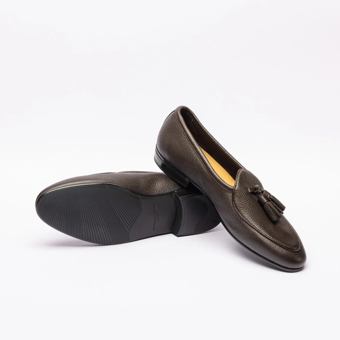 Mocassino con nappine Baudoin & Lange in pelle martellata marrone