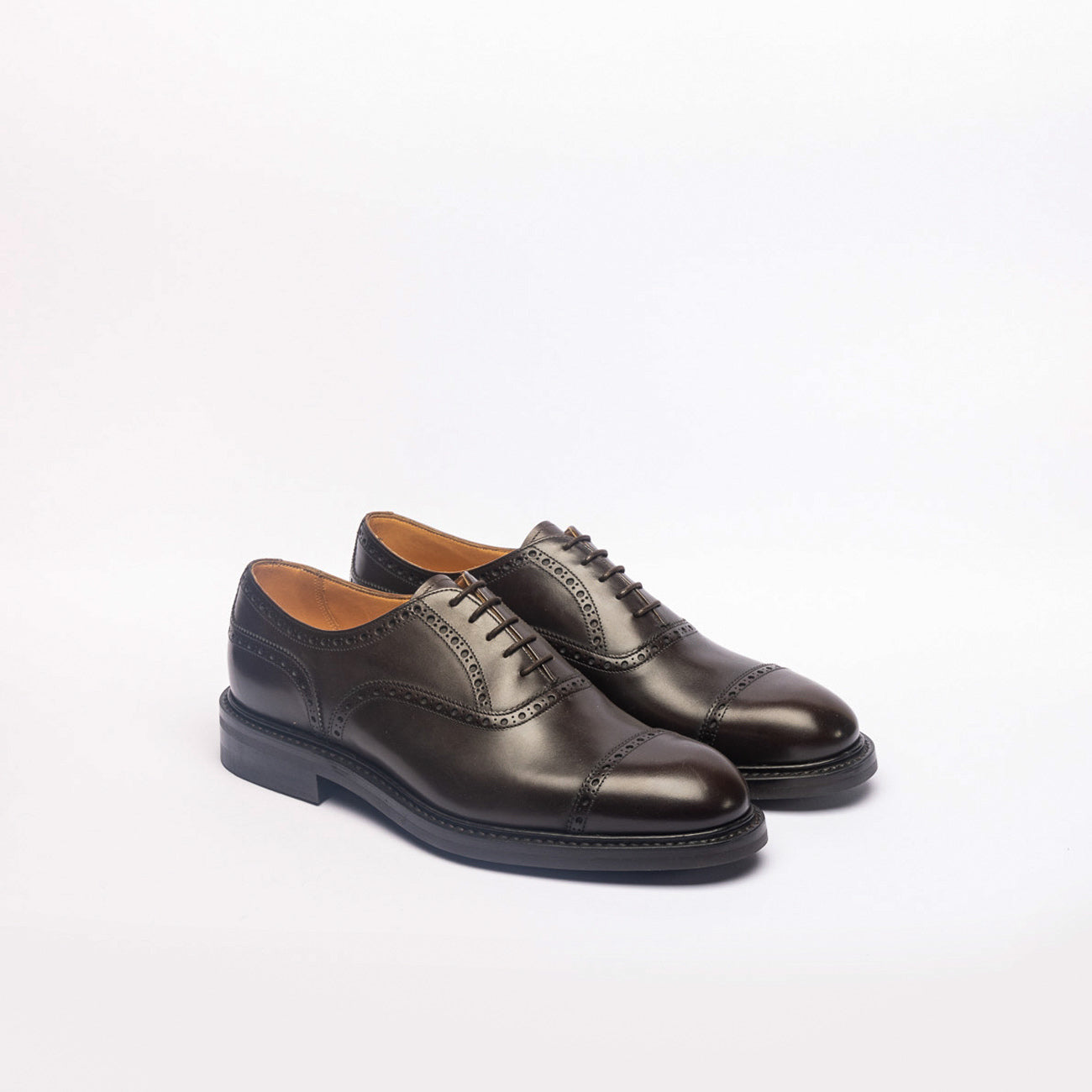 Stringata oxford Cheaney Joseph & Sons Newmarket III R in pelle marrone