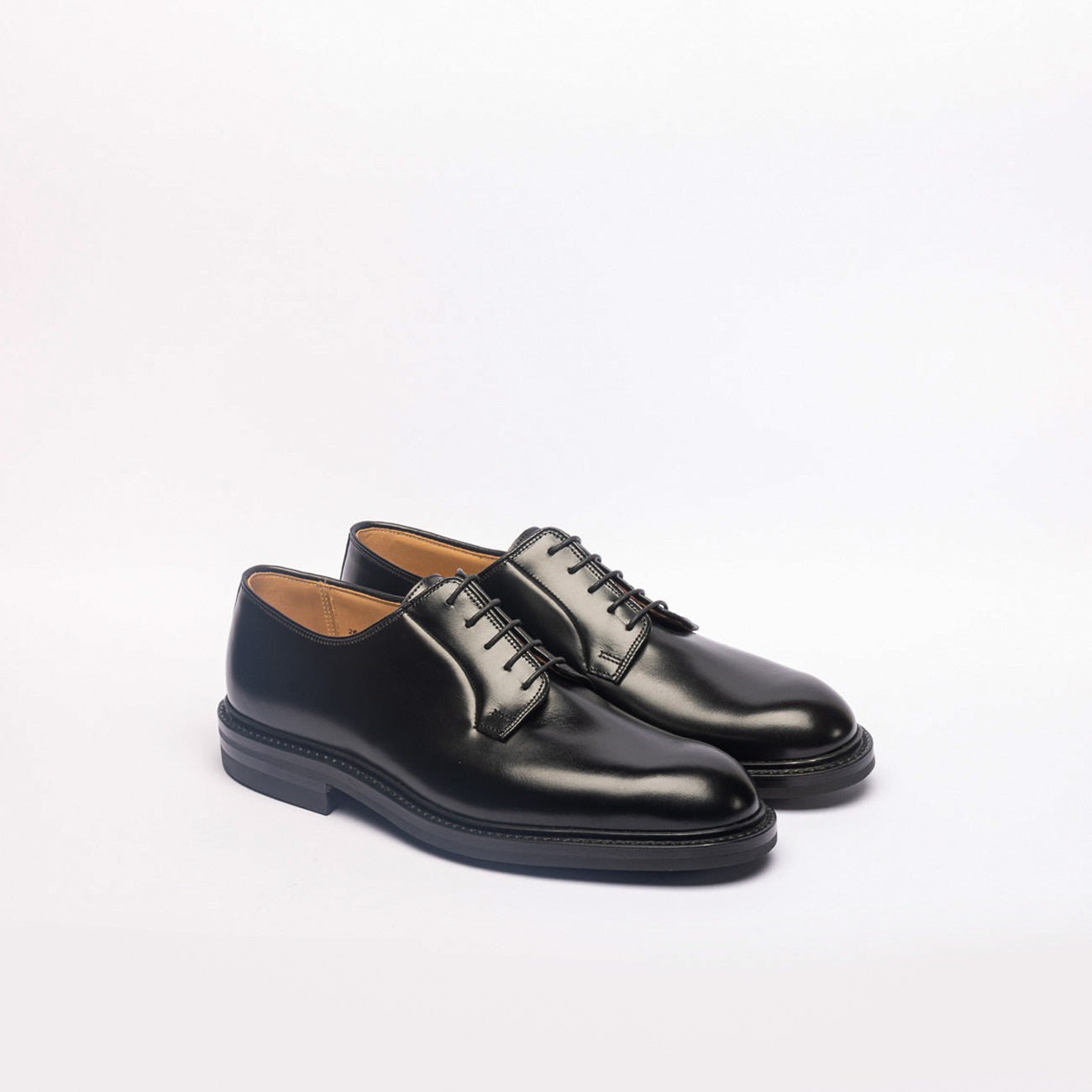 Stringata derby Crockett & Jones Lanark 3 in pelle nera