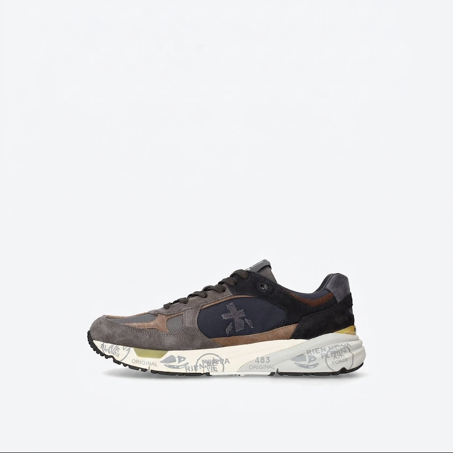 Sneaker Premiata Mase25 8426 in camoscio grigio e tessuto blu