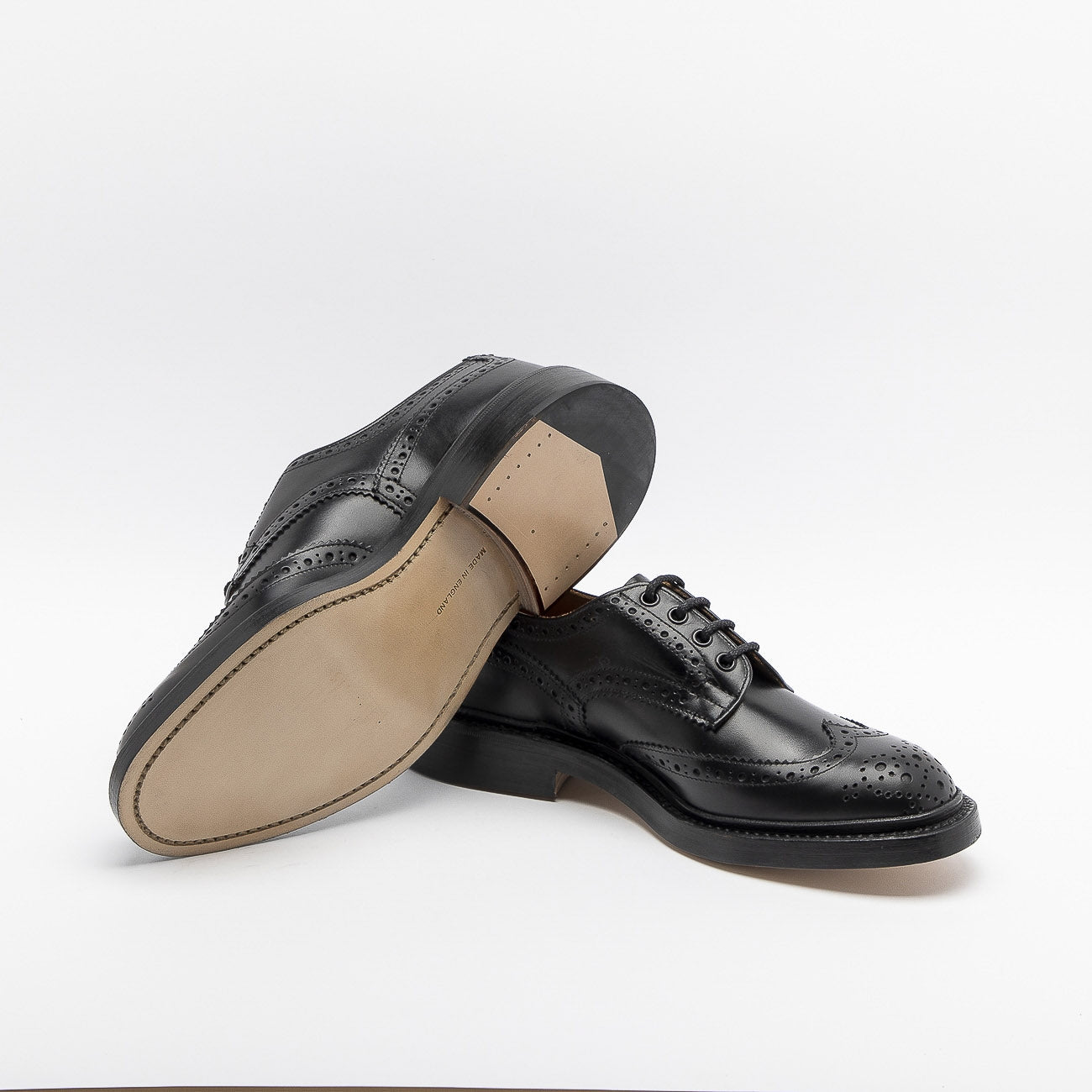 Scarpa stringata Tricker's Bourton in pelle nera