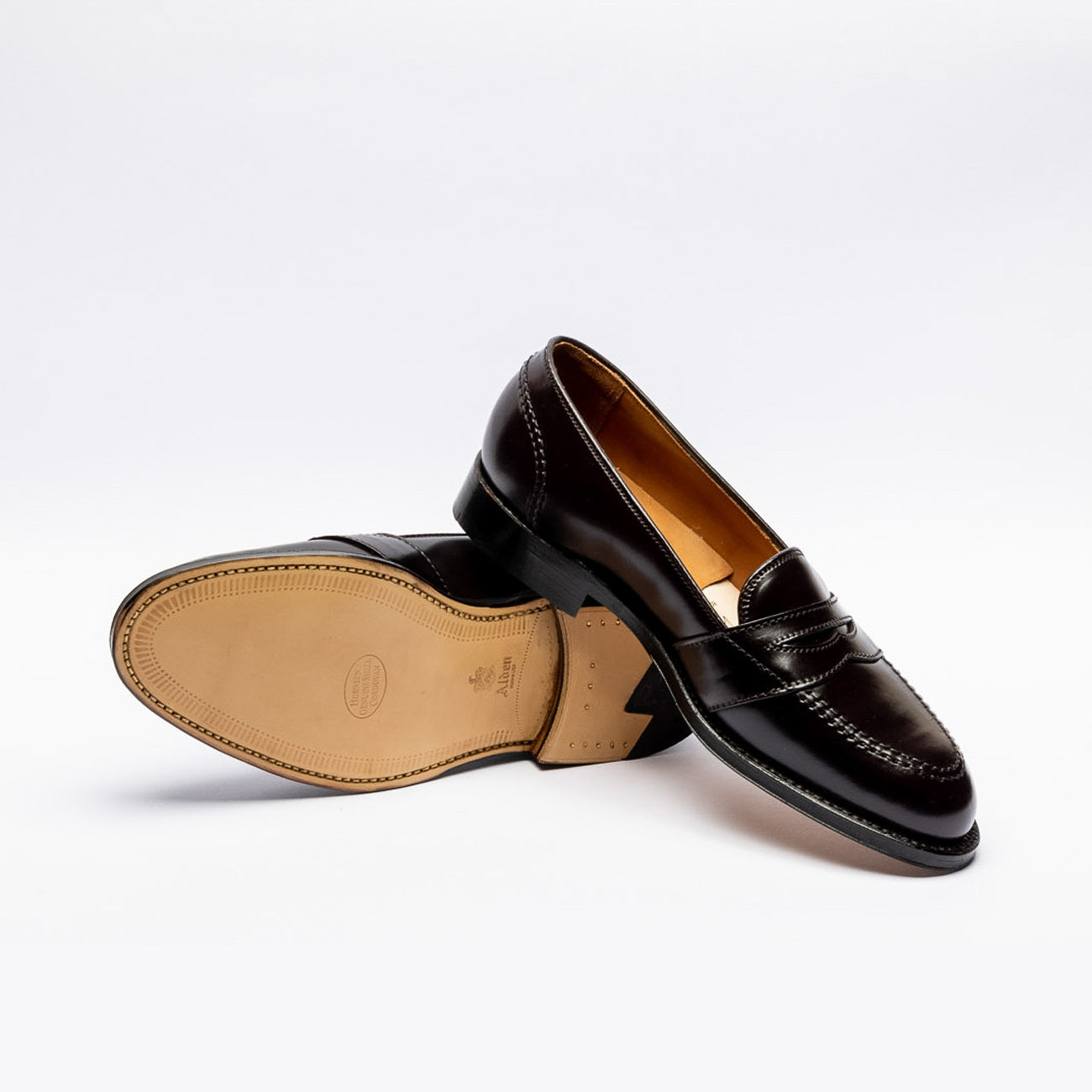 Mocassino Alden 684 in Shell Cordovan burgundy