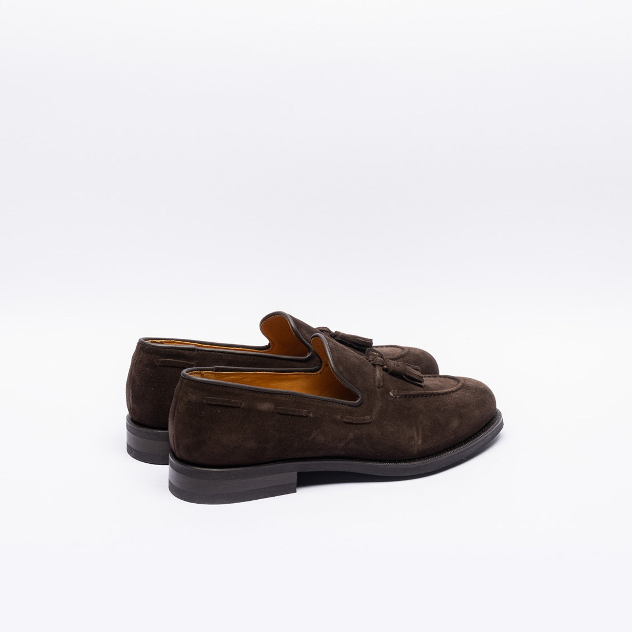 Mocassino Borghini 1003 in camoscio marrone con nappine