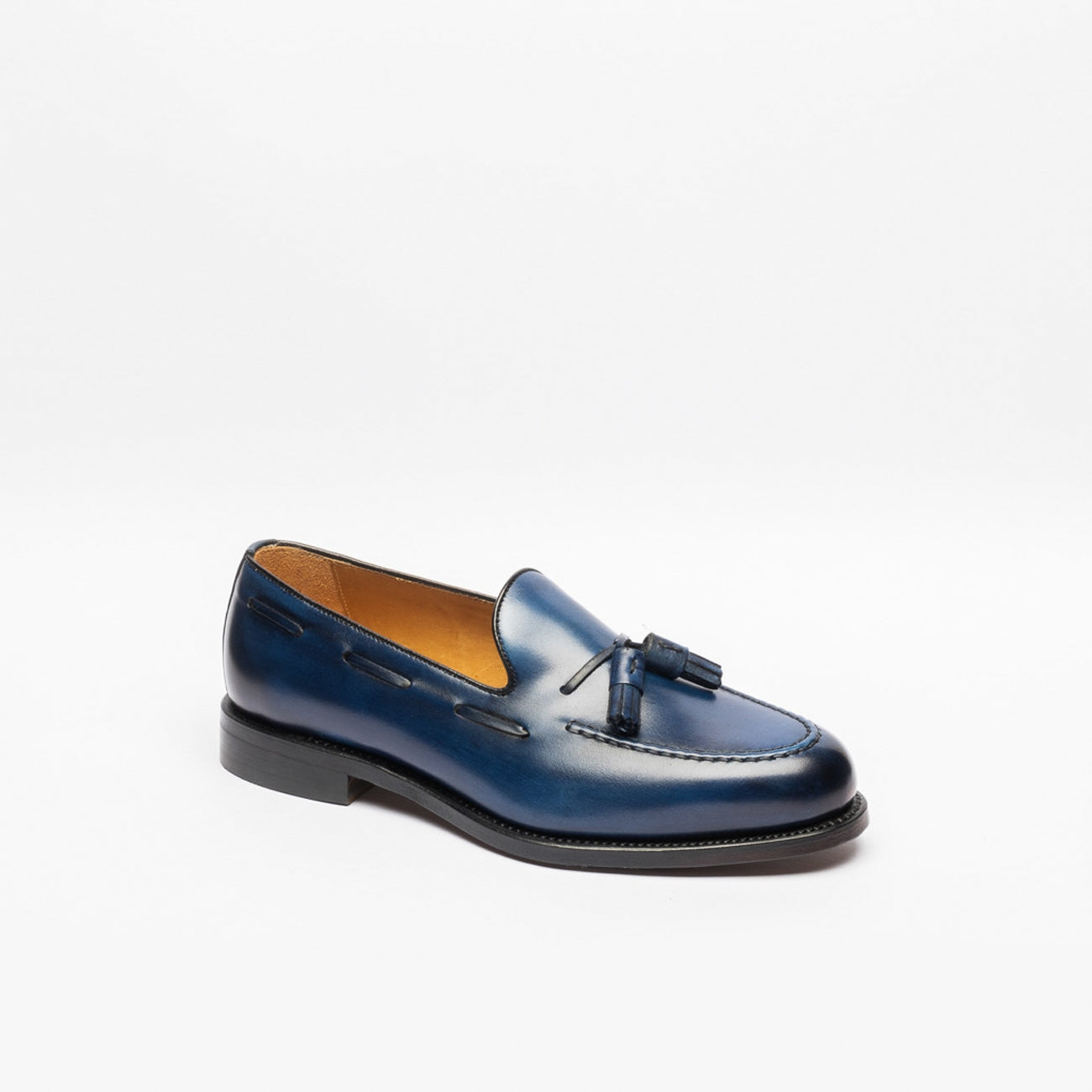 Mocassino Berwick 8491 in pelle blu con nappine