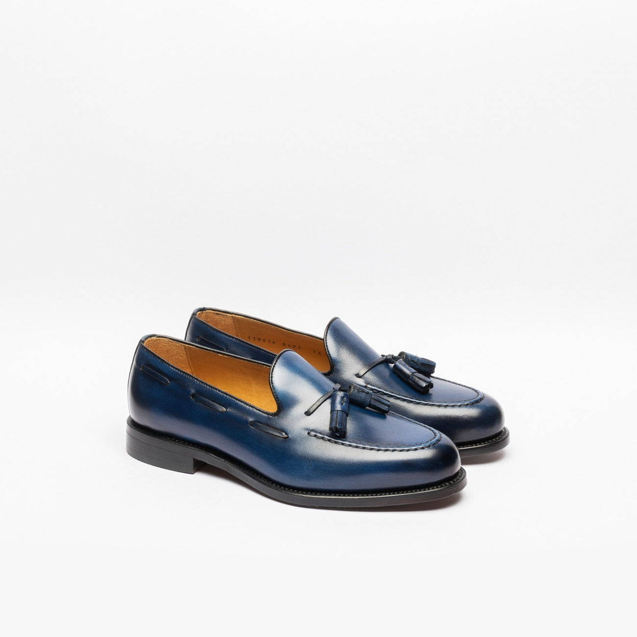 Mocassino Berwick 8491 in pelle blu con nappine