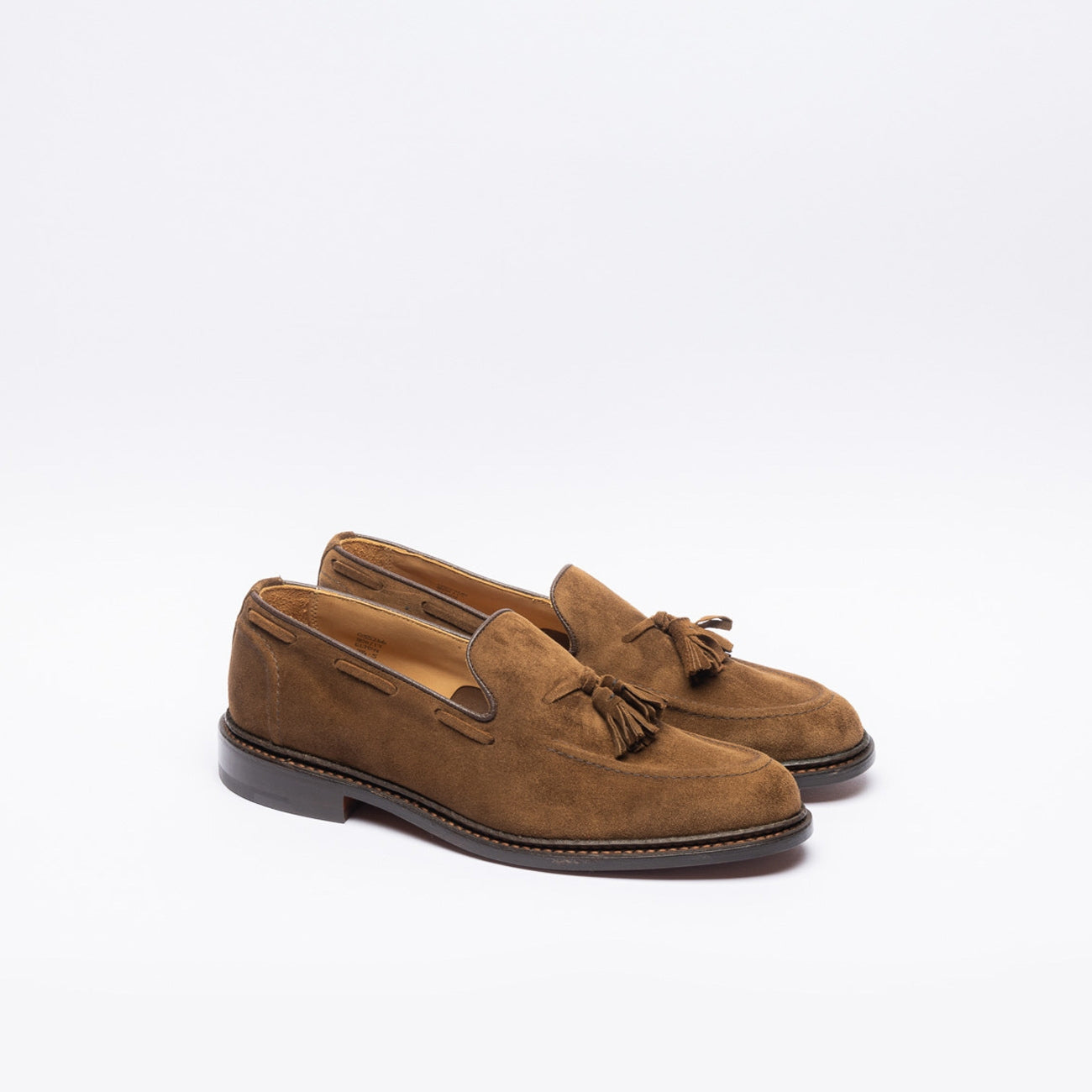 Mocassino con nappine Tricker's Elton in camoscio marrone