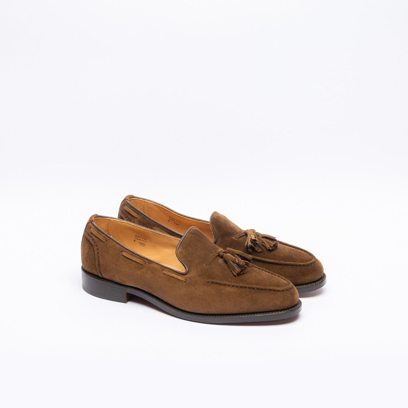 Mocassino Tricker's Chelsea in camoscio tabacco con nappine