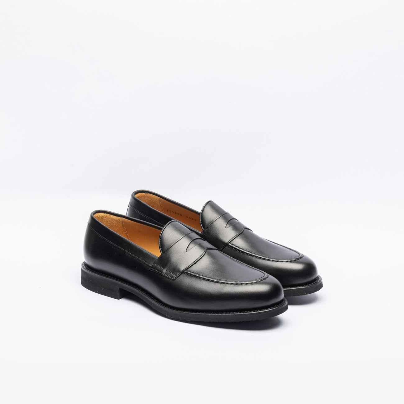 Mocassino con nappine Berwick 8491 in pelle nera