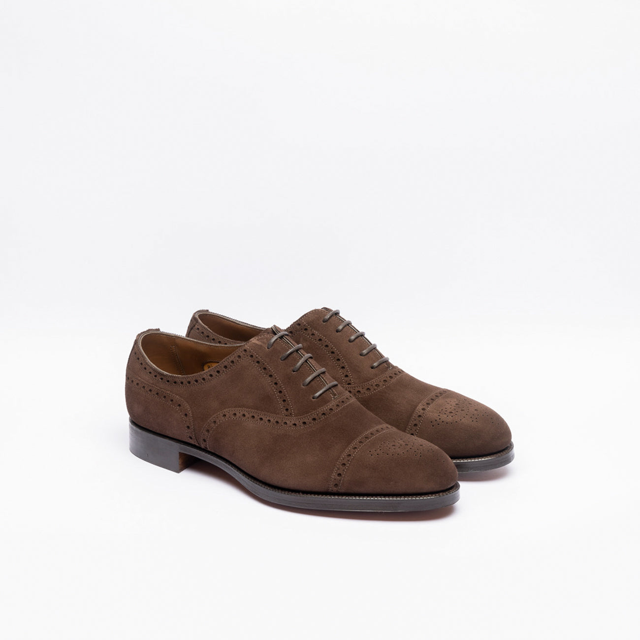 Stringata oxford Edward Green Cadogan in camoscio marrone (Mink Suede)