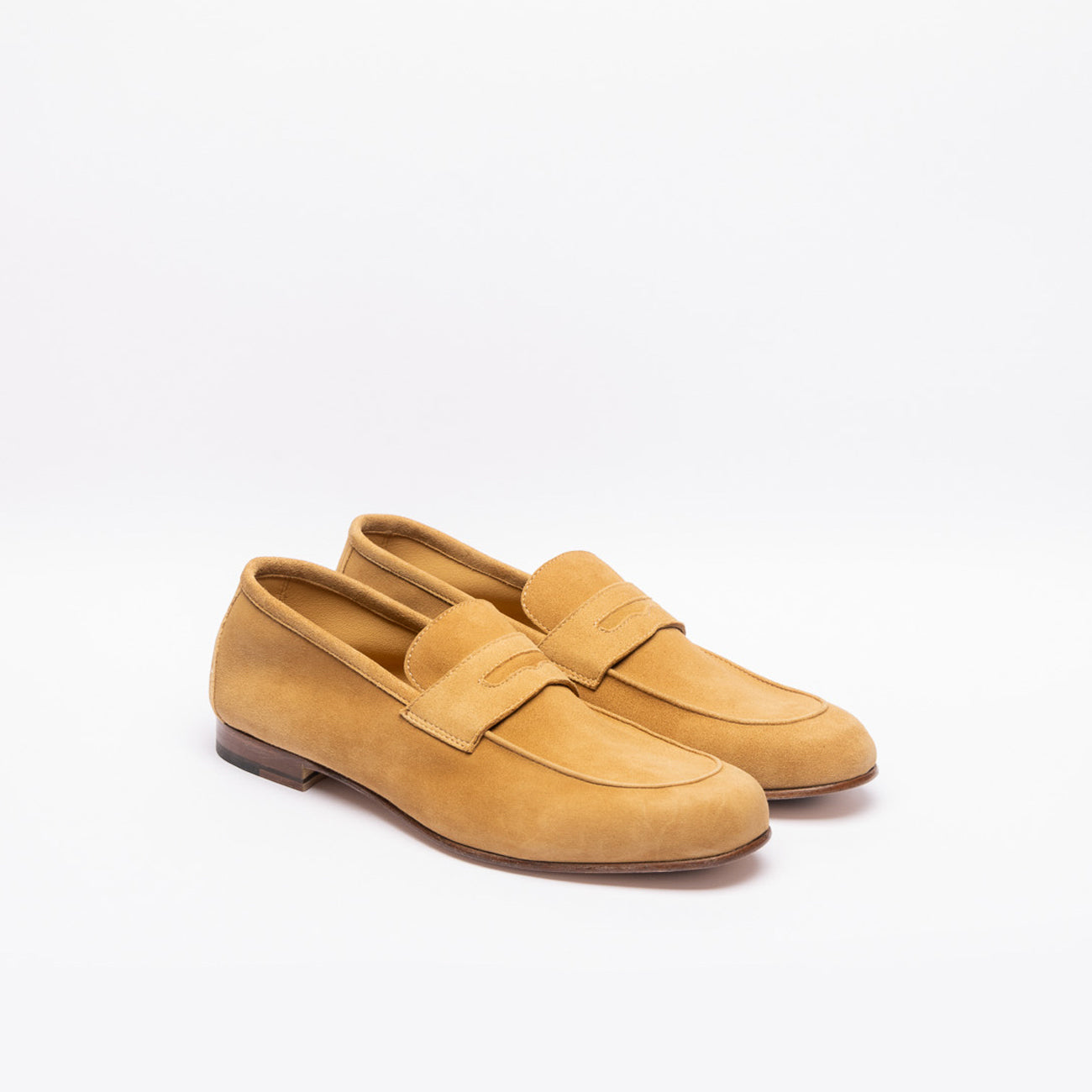 The unlined penny loafer Tasca BL in cognac suede