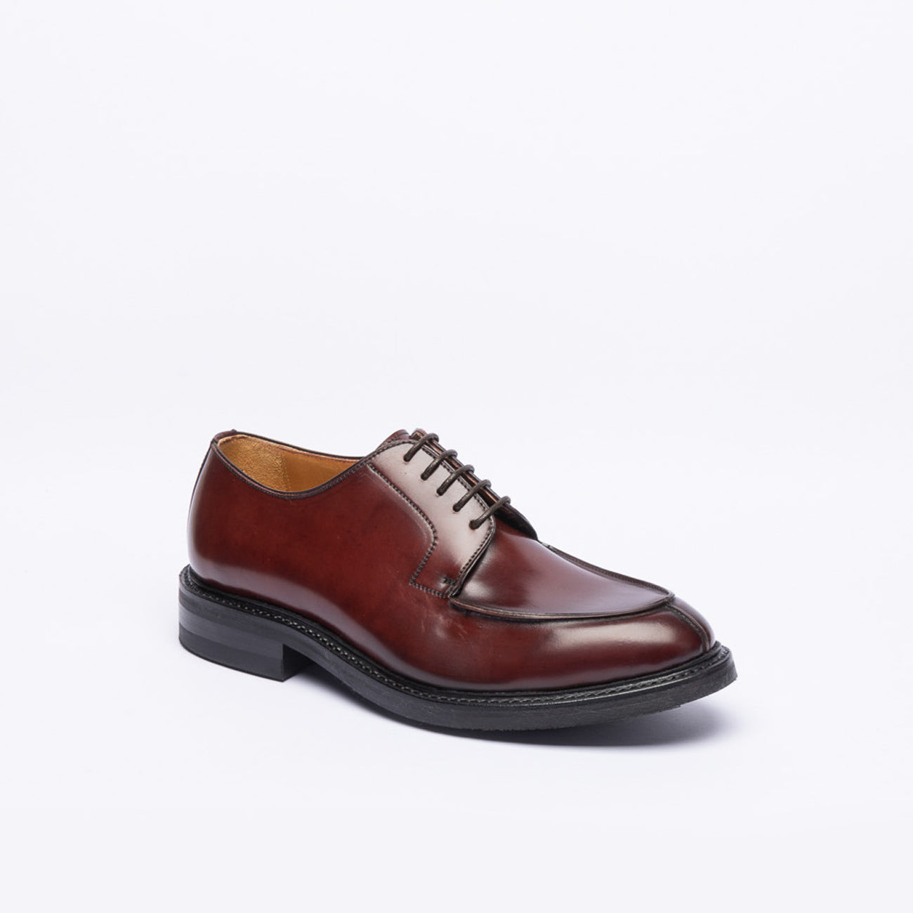 Stringata derby Berwick 4188 in pelle di cavallo bordeaux