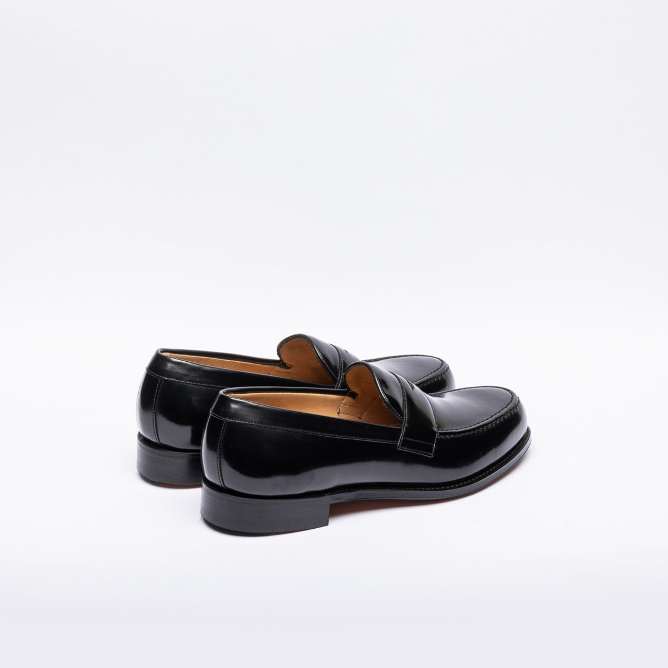 Mocassino penny Cheaney Joseph & Sons Hudson in pelle spazzolata nera