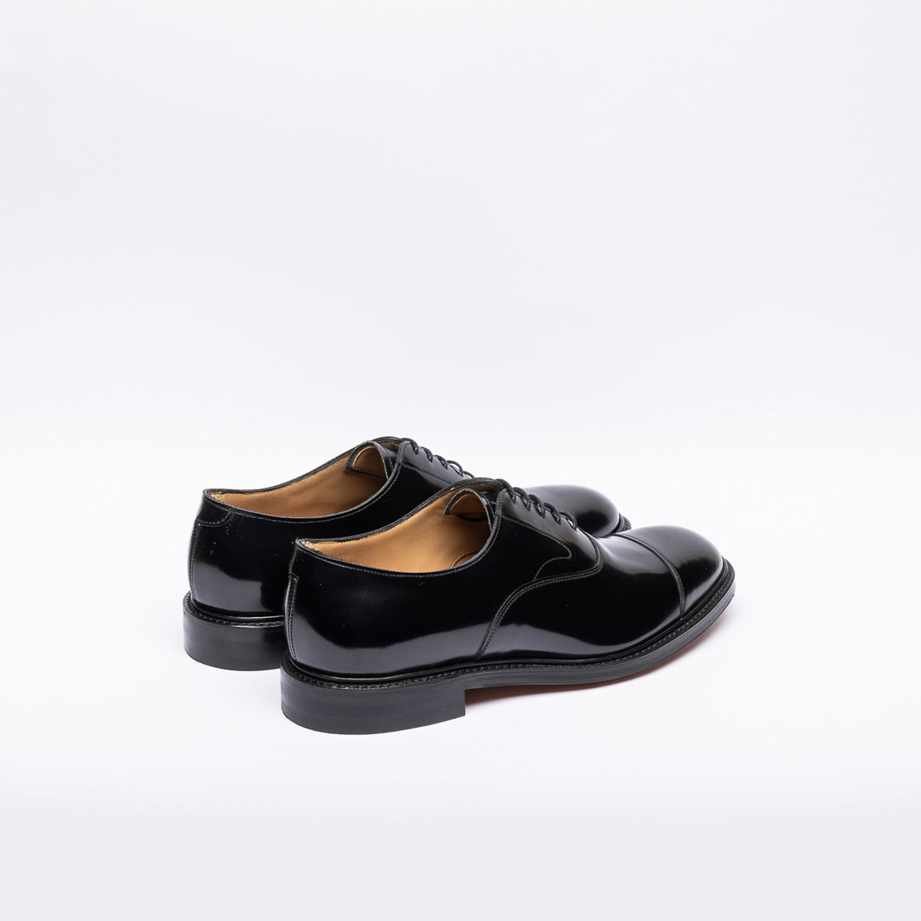 Stringata oxford Cheaney Joseph & Sons Alfred Alt in pelle spazzolata nera