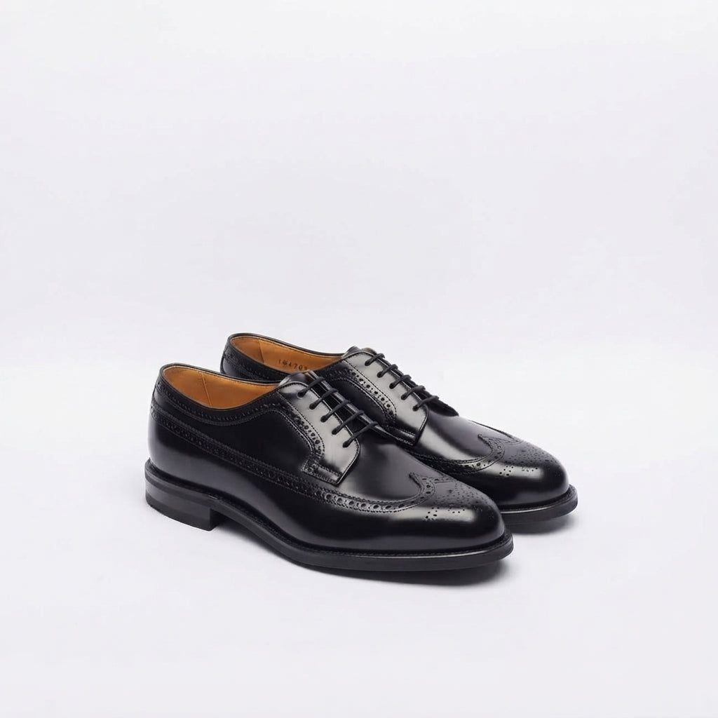 Stringata derby Berwick 4794 in pelle spazzolata nera