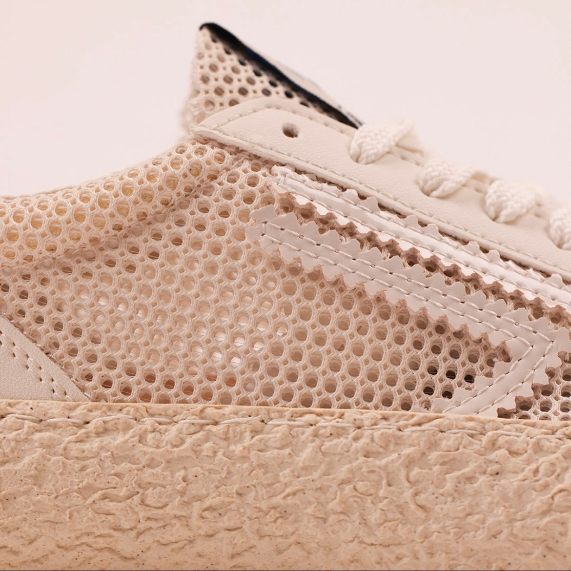 Sneaker eco-friendly Puraai Beach Breeze in tessuto pelle bianca