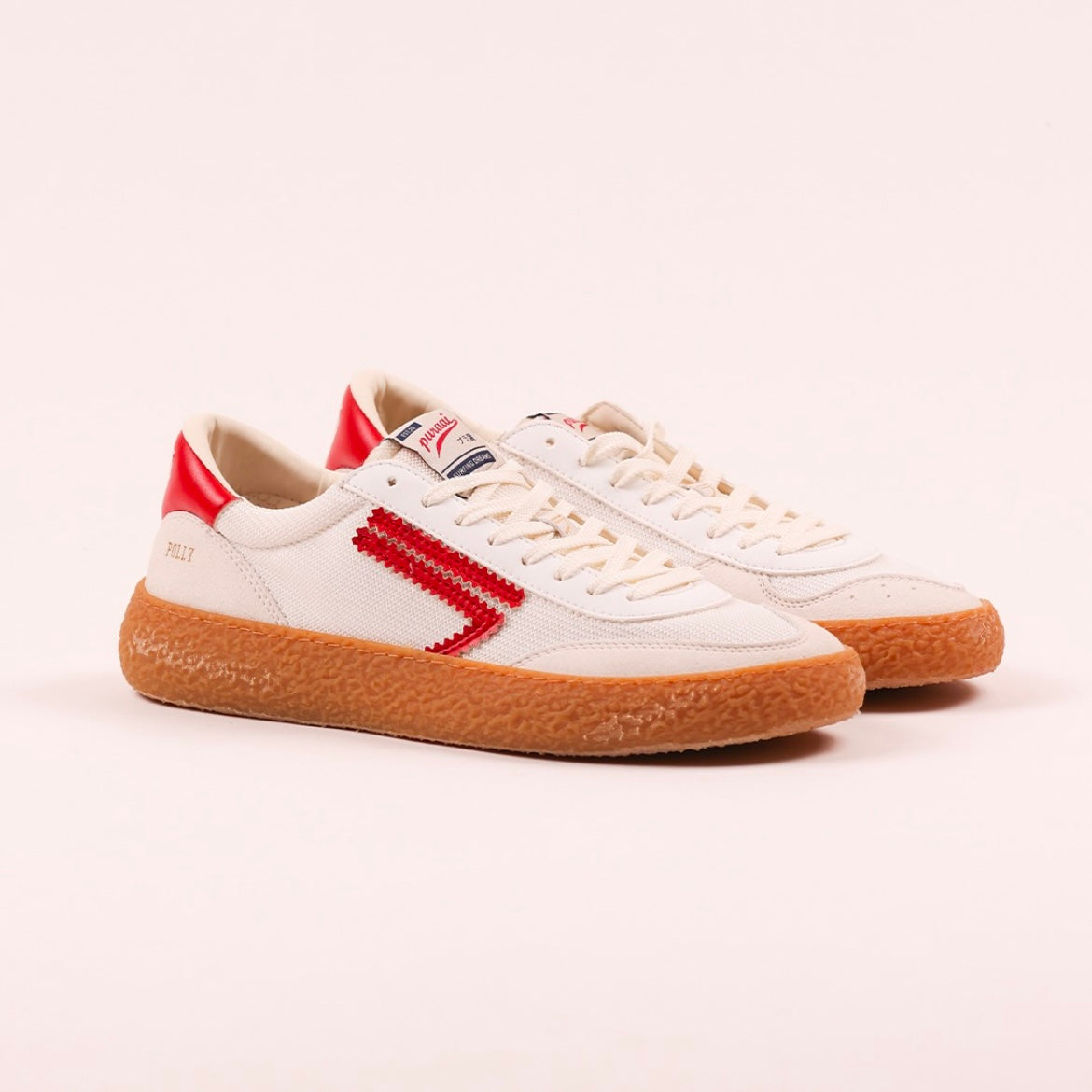 Sneaker eco-friendly Puraai Apple in tessuto bianco e logo rosso