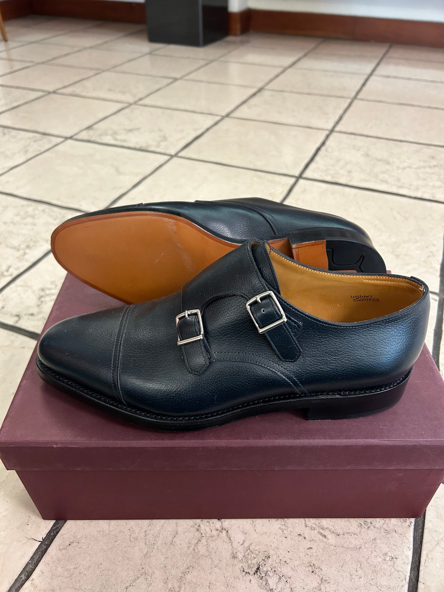 Doppia fibbia John Lobb William in pelle martellata blu (Taglia 8.5 UK)