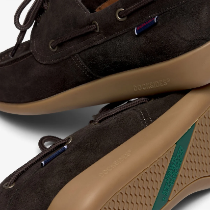 Stringata derby Sebago Gary Jobson in camoscio marrone