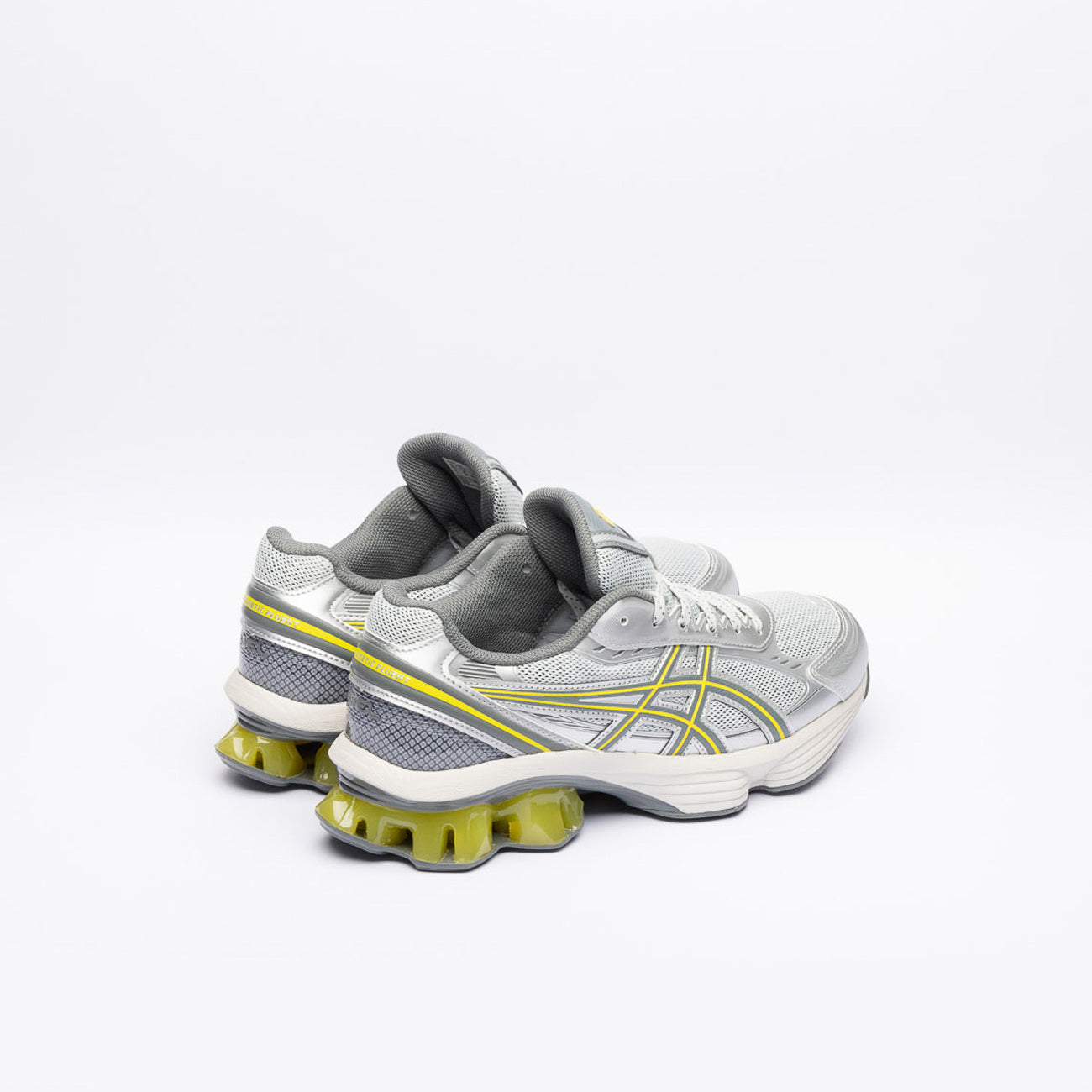 Asics Gel-Kinetic Fluent running sneaker in gray leather and fabric with fluorescent yellow gel