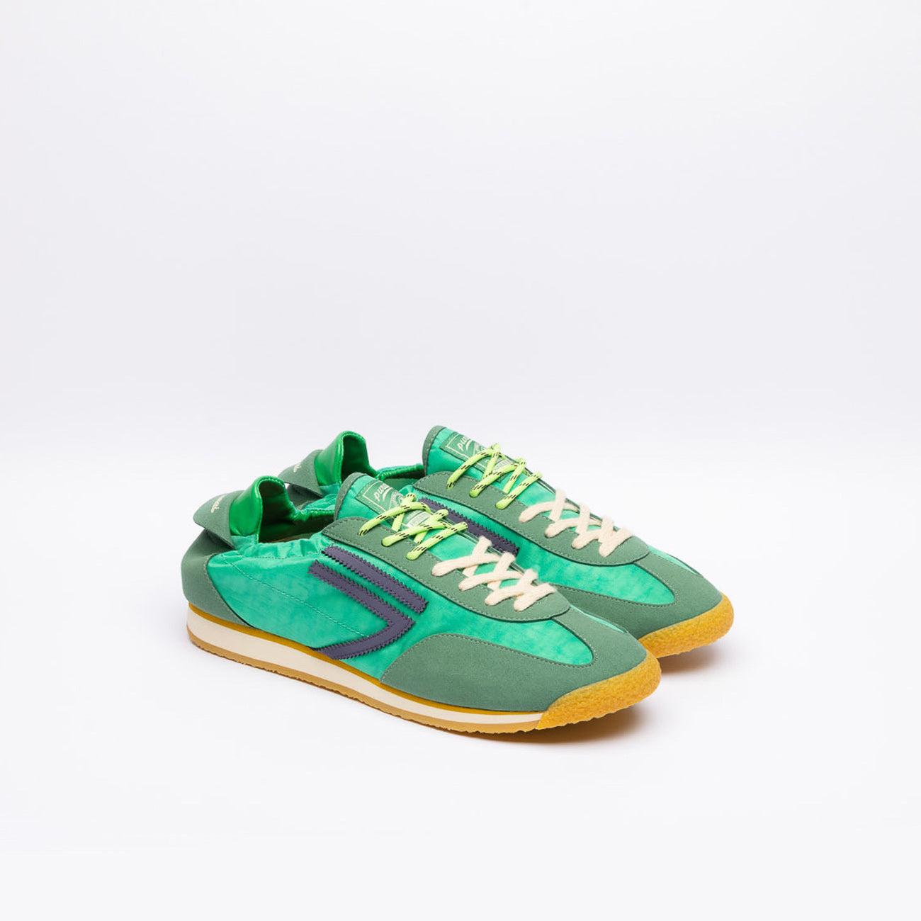 Sneaker eco-friendly Puraai Basil in tessuto verde