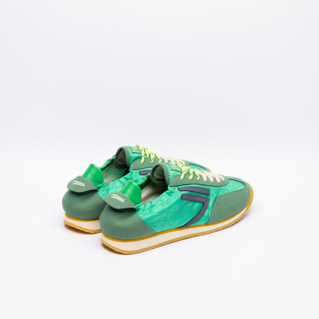 Puraai Basil eco-friendly sneaker in green fabric