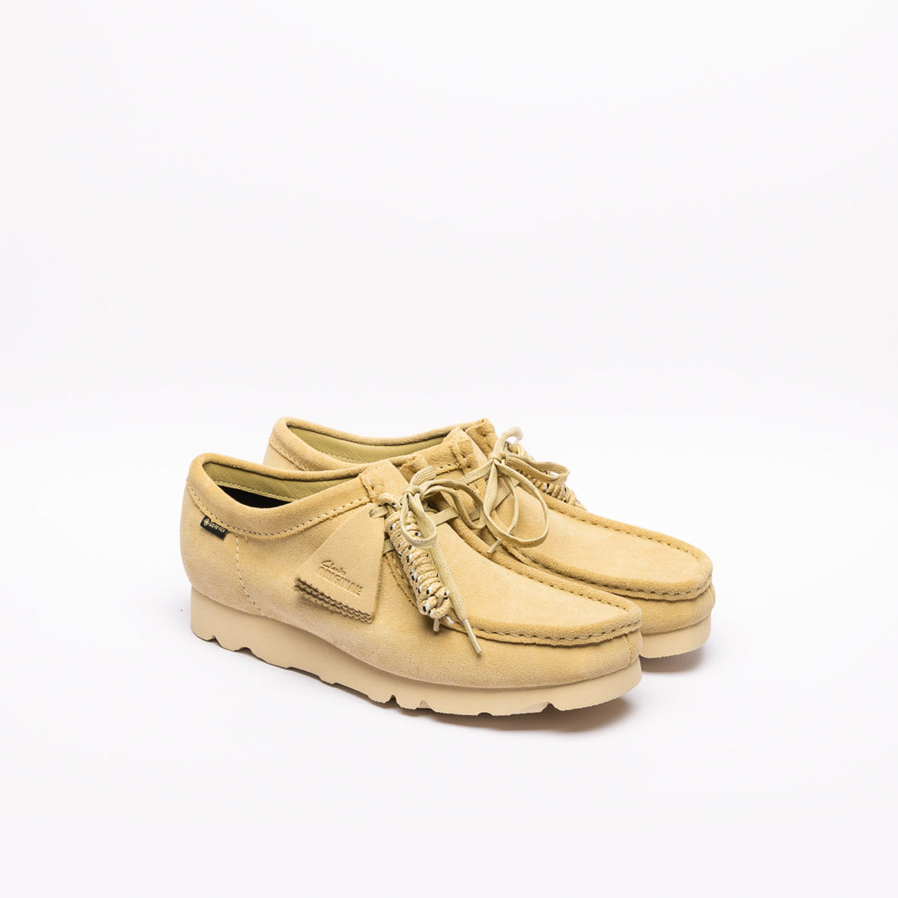 Stringata derby Clarks Wallabee GTX in camoscio beige