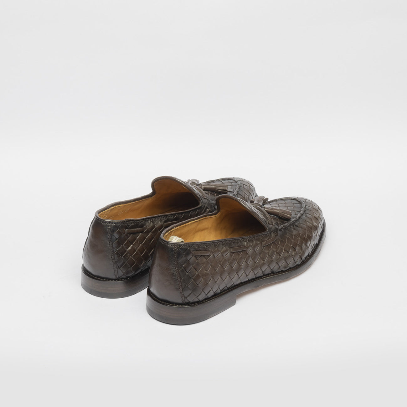 Mocassino con nappine Officine Creative Opera/004 in pelle marrone