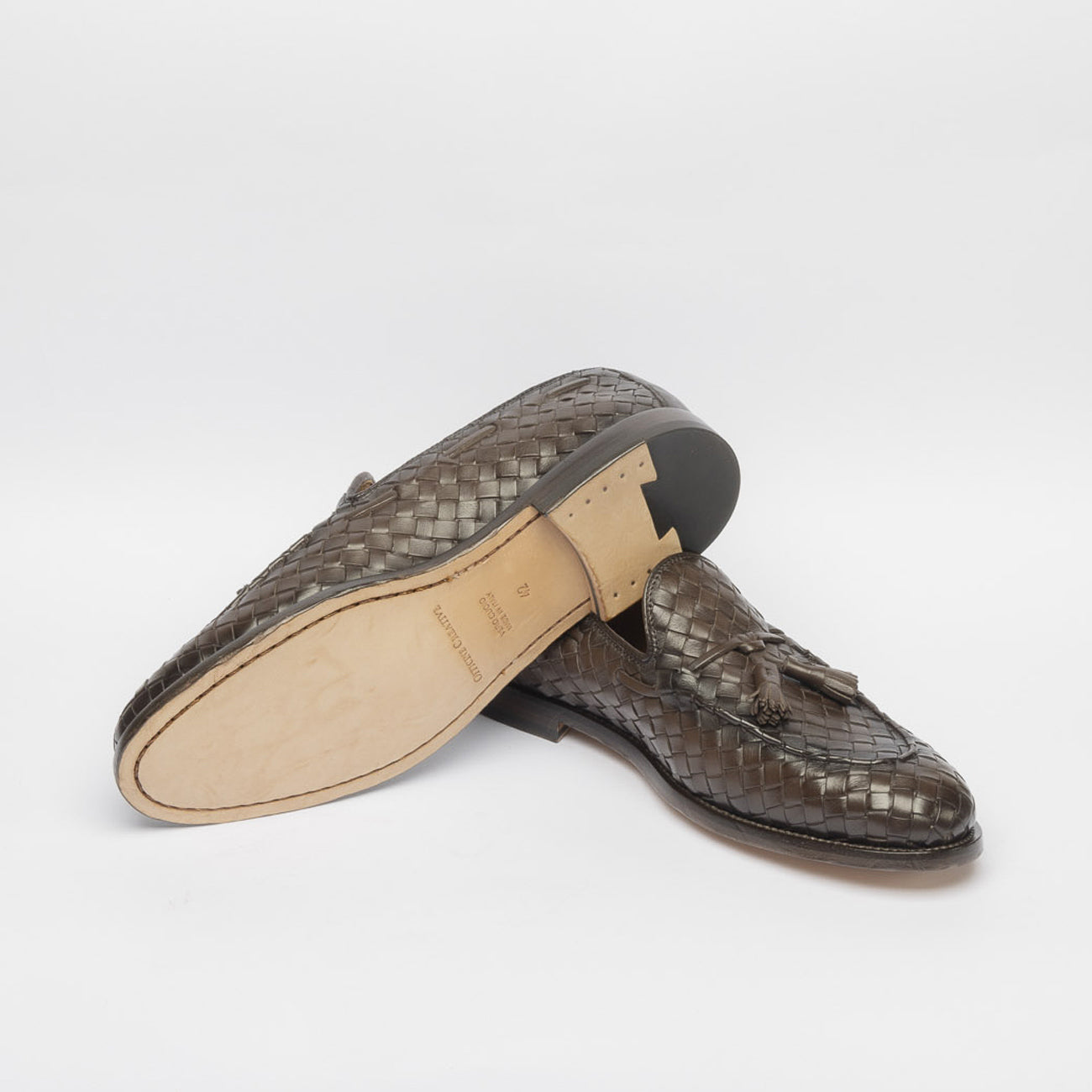 Mocassino con nappine Officine Creative Opera/004 in pelle marrone