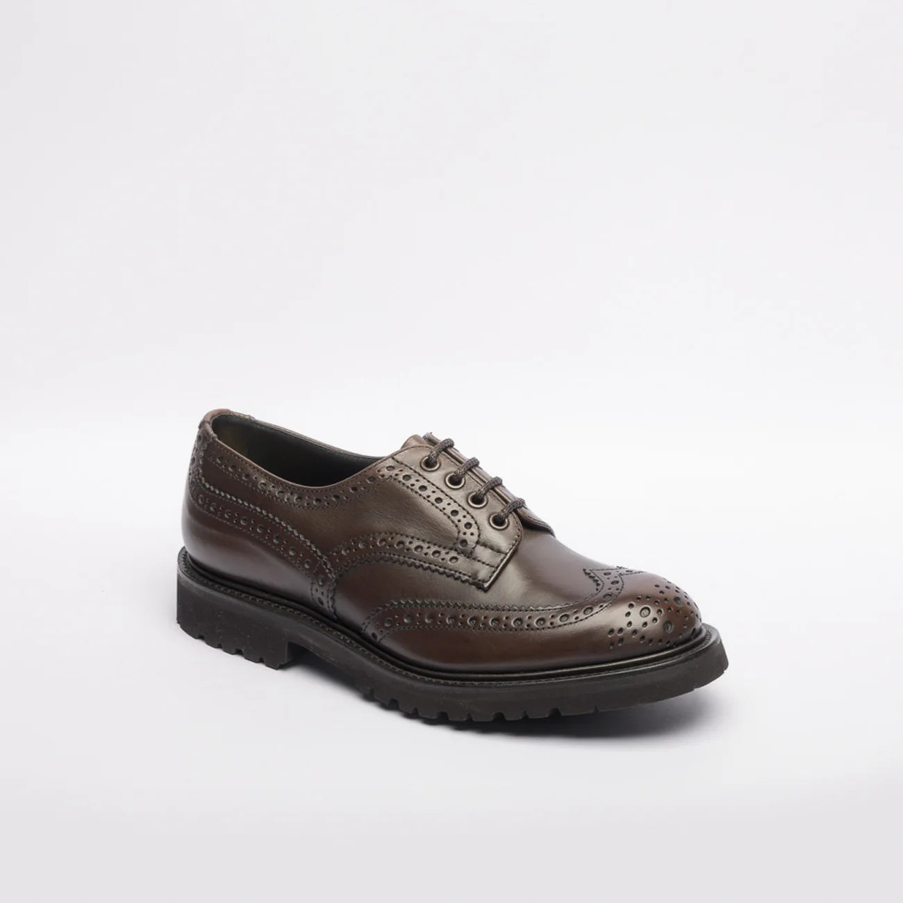 Stringata derby Tricker's Bourton in pelle marrone (suola commando)