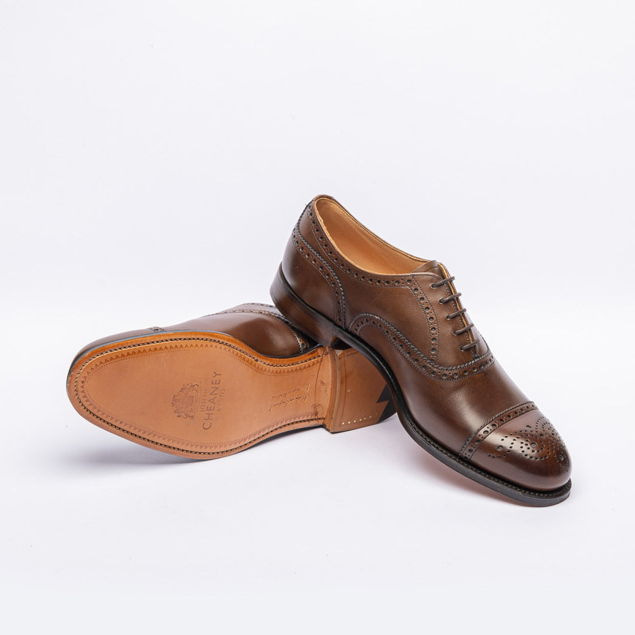 Stringata oxford Cheaney Joseph & Sons Wilfred in pelle marrone