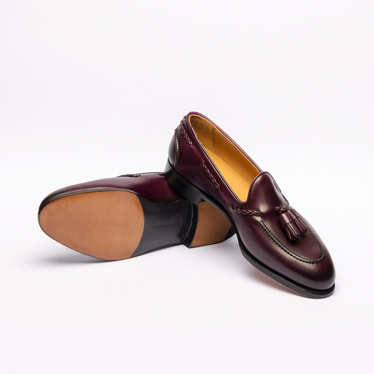 Mocassino con nappine Edward Green Belgravia in pelle bordeaux (Nightshade antique claf)