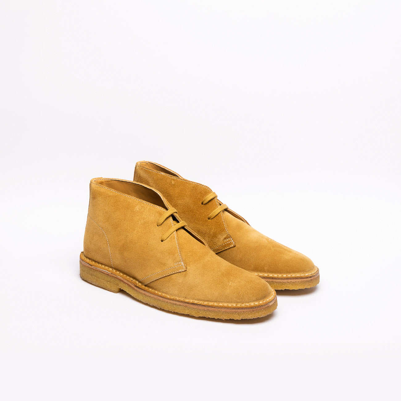 Stivale chukka Berwick 576 in camoscio beige