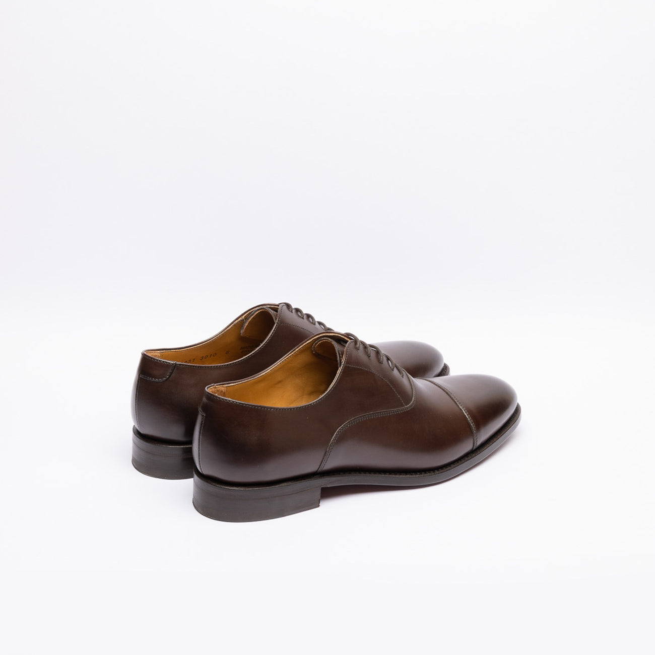 Stringata oxford Berwick 3010 in pelle marrone