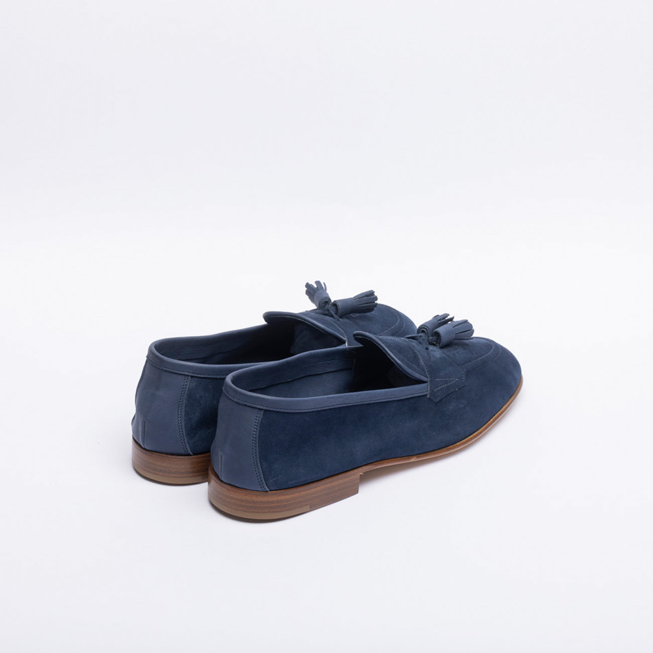 Mocassino con nappine Edward Green Portland in camoscio blu