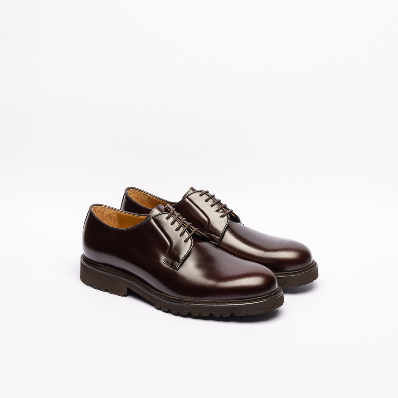 Stringata derby Berwick 5635 in pelle spazzolata bordeaux