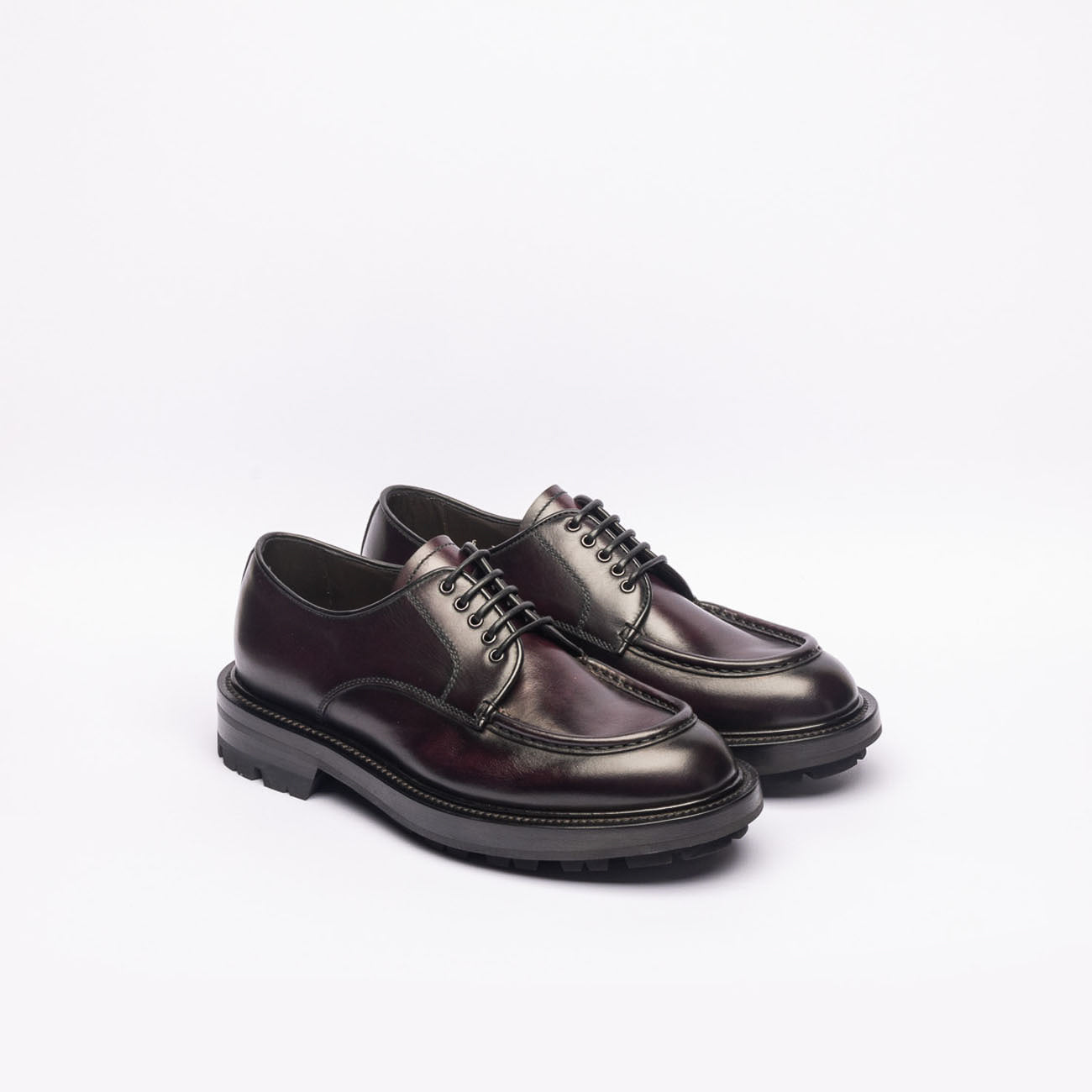 Stringata derby Barrett 242U053 in pelle bordeaux