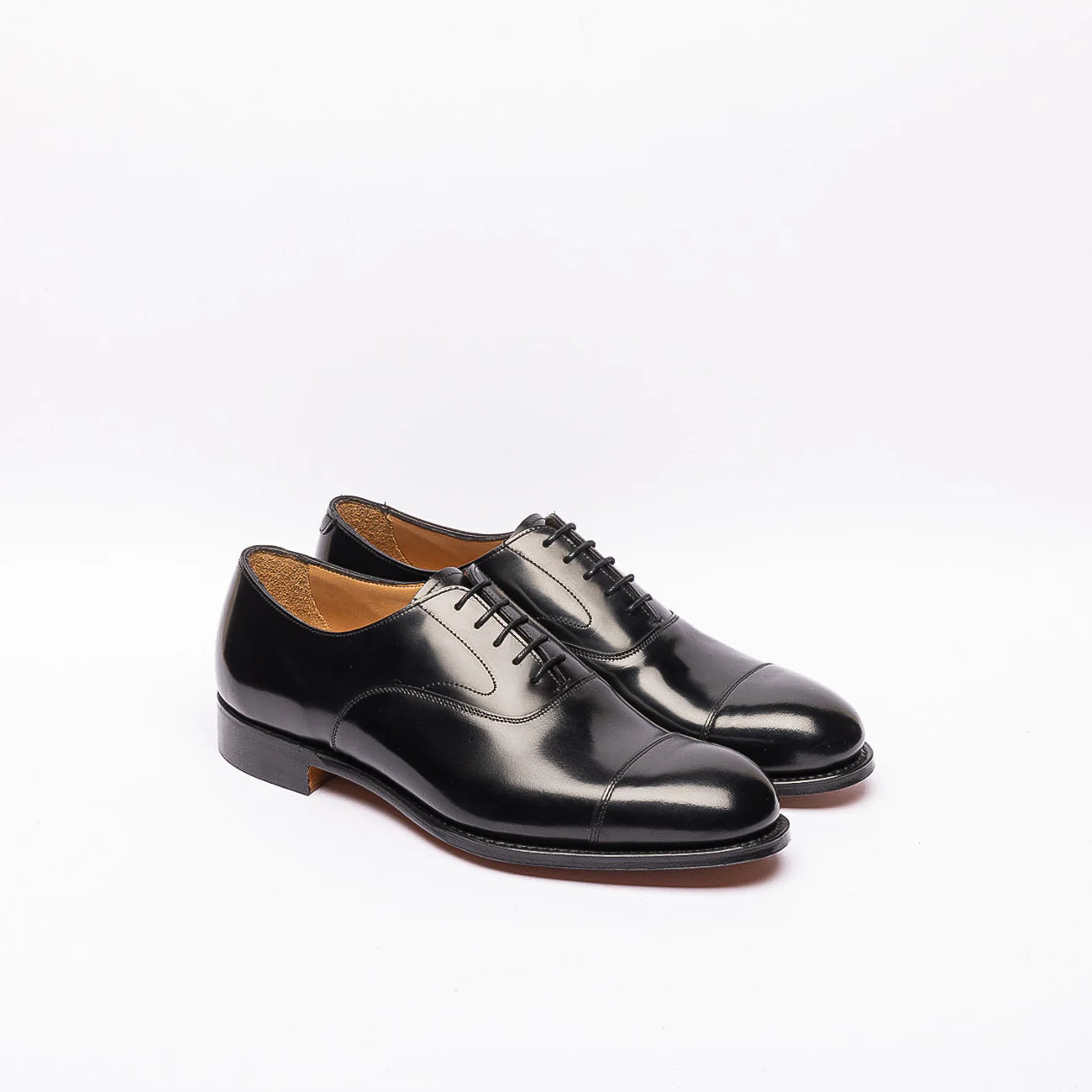 Stringata oxford Cheaney Joseph & Sons Alfred in pelle spazzolata nera