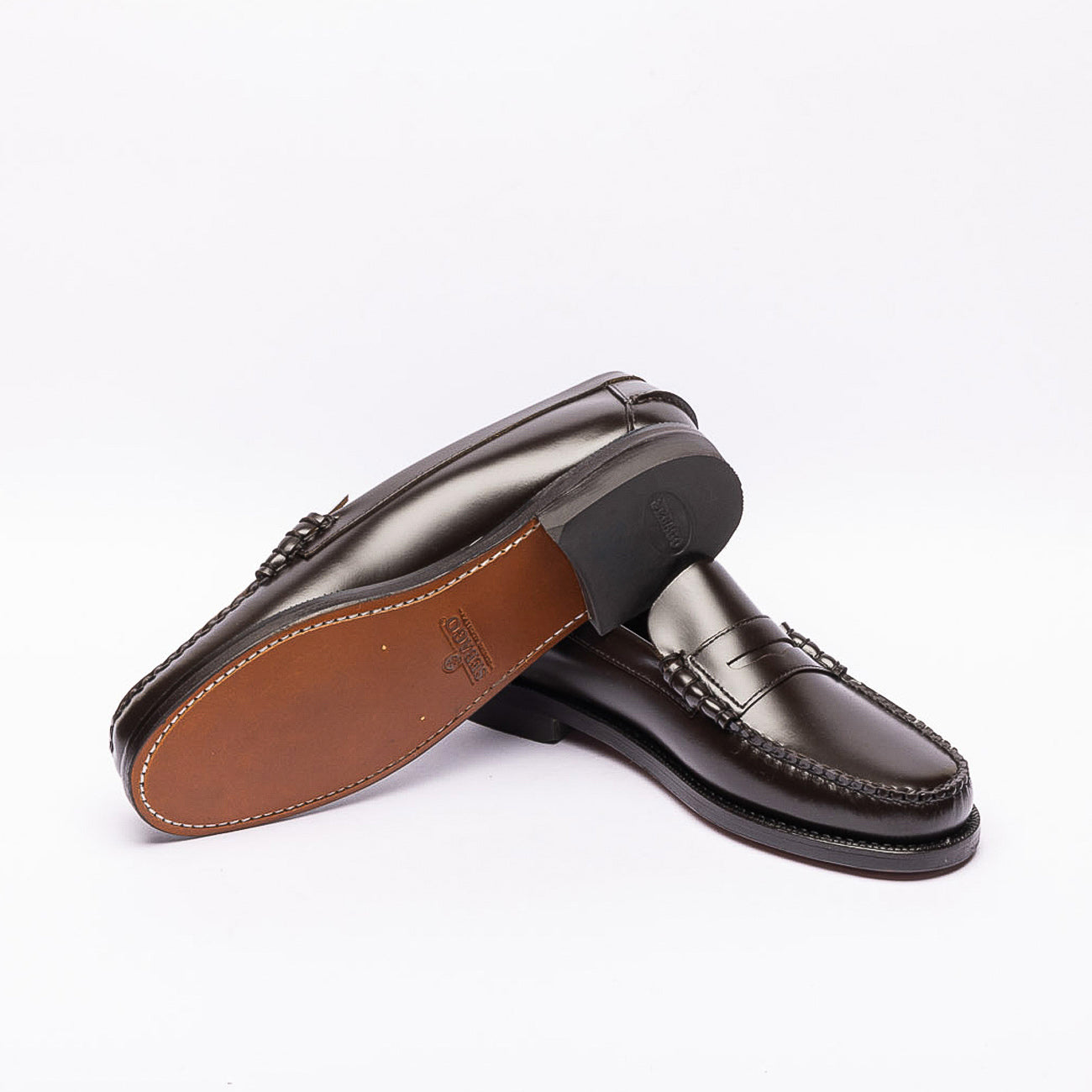 Sebago Classic Dan penny loafer in brown leather