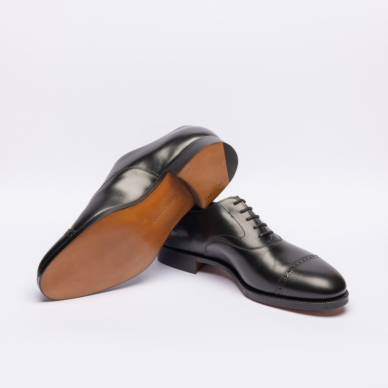 Stringata oxford Edward Green Berkeley in pelle nera