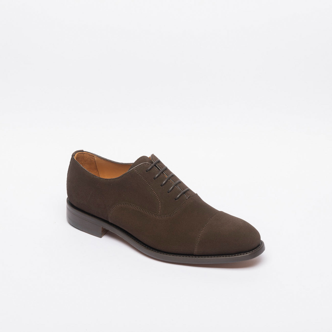 Stringata oxford Berwick 5217 in camoscio marrone