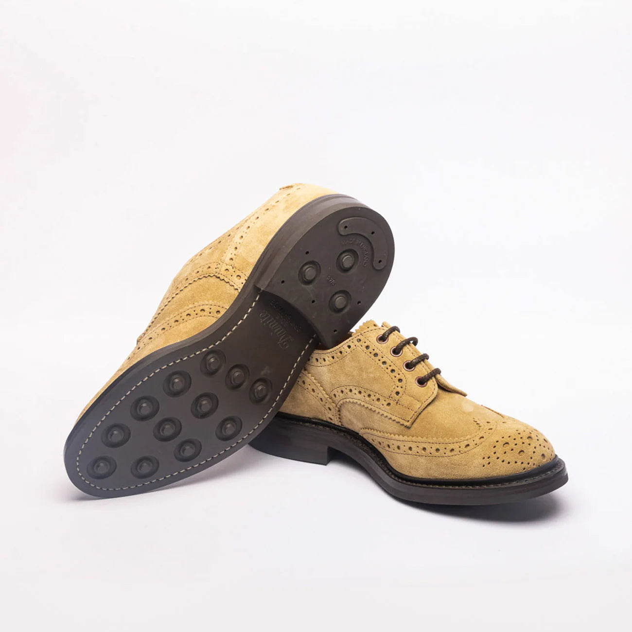 Stringata derby Tricker's Bourton in camoscio beige