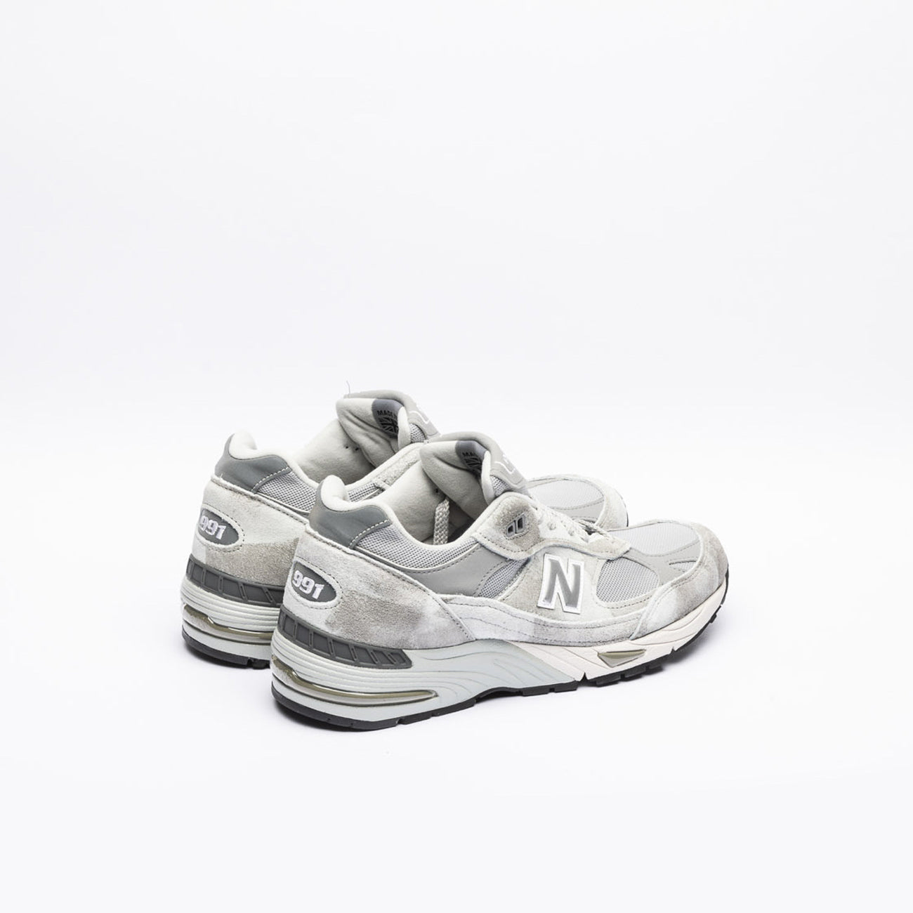 Sneaker New Balance 991v1 in camoscio pigmentato grigio
